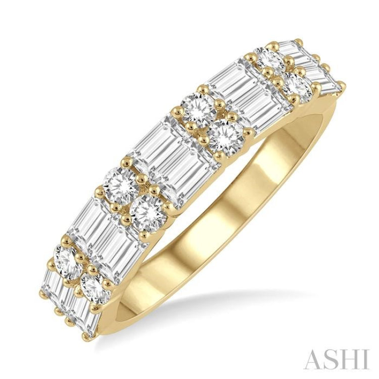 1 1/5 Ctw Double Baguette and Round Cut Diamond Fashion Band in 14K Yellow Gold