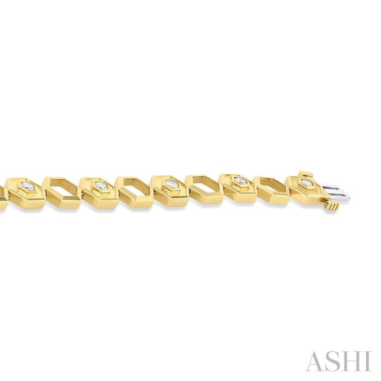 3/4 Ctw Double & Open Window Hexagon Round Cut Diamond Fashion Bracelet in 14K Yellow Gold