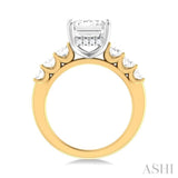 1 1/4 Ctw Emerald Shape Oval and Round Cut Diamond Semi Mount Engagement Ring in 14K Yellow and White Gold