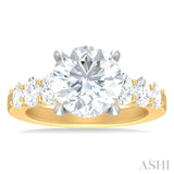 1 1/4 Ctw Round Shape Oval and Round Cut Diamond Semi Mount Engagement Ring in 14K Yellow and White Gold
