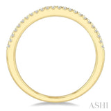 1 Ctw Channel Round Cut Diamond Wedding Band in 14K Yellow Gold