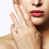 2 Ctw Lattice Round Cut Diamond Wedding Band in 14K Yellow Gold