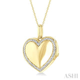 1/10 Ctw Heart Shape Round Cut Diamond Keepsake Locked Pendant With Chain in Yellow Gold Vermeil