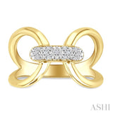1/10 Ctw Accent Round Cut Diamond Bold Fashion Ring in Yellow Gold Vermeil