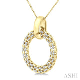 1/8 Ctw Cable Chain Inspired Bold Weave Circle Round Cut Diamond Pendant With Chain in Yellow Gold Vermeil