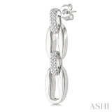 1/10 Ctw Round Cut Diamond Oval Shape D-Link Bold Fashion Earrings in Sterling Silver