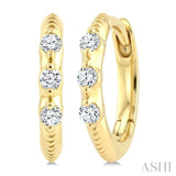1/10 Ctw Round Cut Diamond huggie Fashion Hoop Earrings in 10K Yellow Gold