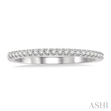 1/5 Ctw Round Cut Diamond Wedding Band in 14K White Gold