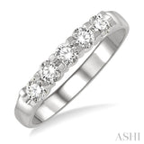 1/2 Ctw 5 Stone Round Cut Diamond Wedding Band in 14K White Gold