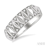1/10 Ctw Round Cut Diamond Bold Fashion Band in Sterling Silver