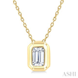 1/3 Ctw Bezel Set Emerald Cut Diamond Bubble Fashion Pendant With Chain in 14K Yellow Gold