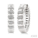 1/10 Ctw Bold Wide Ribbed Round Cut Diamond Pirouette Fashion Earrings in Sterling Silver