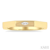 1/20 Ctw Marquise Cut Diamond Signet Ring in 14K Yellow Gold