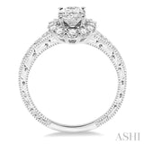 Oval Shape Diamond Engagement Ring